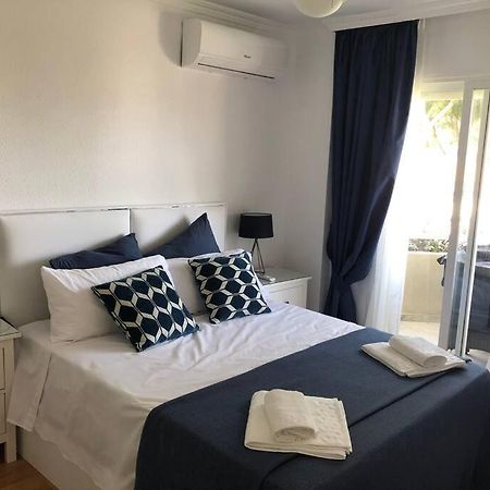 Apartamento Torremolinos 5 Personas + Parking + Piscina Todo El Ano Eksteriør billede