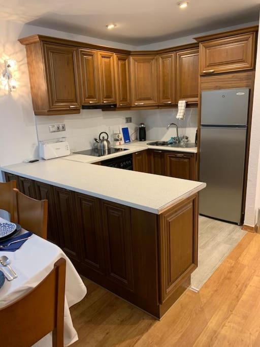 Apartamento Torremolinos 5 Personas + Parking + Piscina Todo El Ano Eksteriør billede
